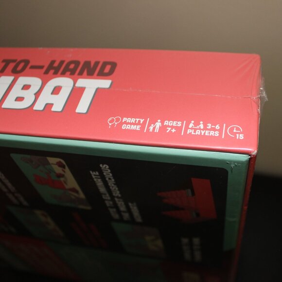 3/$77❤️new sealed HAND-TO-HAND WOMBAT game Exploding Kittens party fun teamwork - Picture 14 of 16